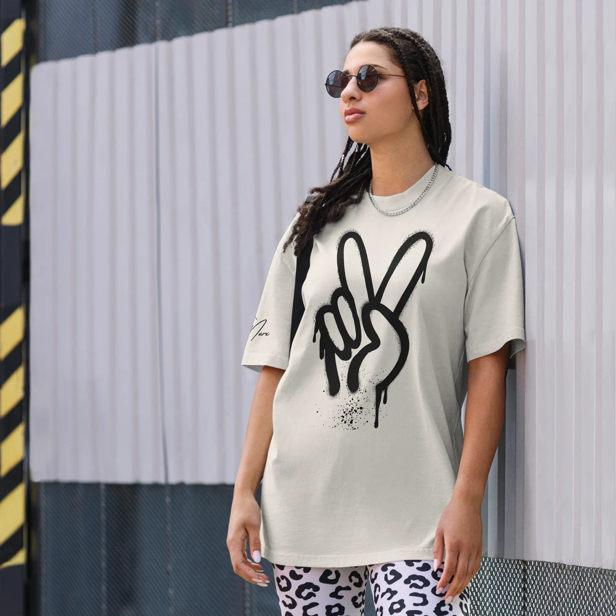 Oversized T-Shirt "Spray Peace"